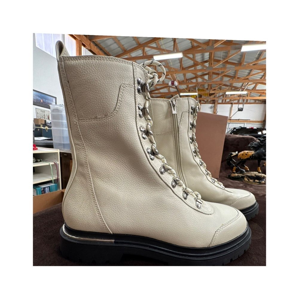 NWT - Via Spiga Cream/white Lace-Up Leather Combat Boots